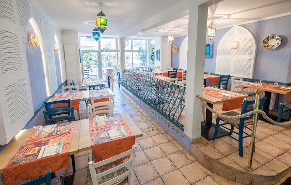 Restaurant Blanc-Bleu à Annemasse, France