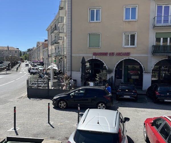 Restaurant Brasserie des Arcades à Sisteron, France