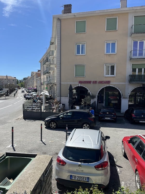 Restaurant Brasserie des Arcades à Sisteron, France