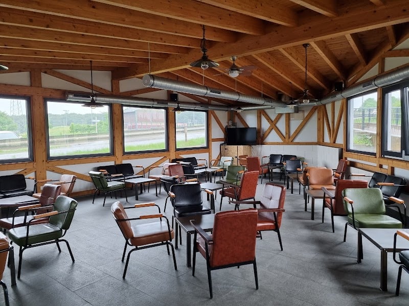 Restaurant – Café Bloen Eck à Vallée de l'Ernz, Luxembourg