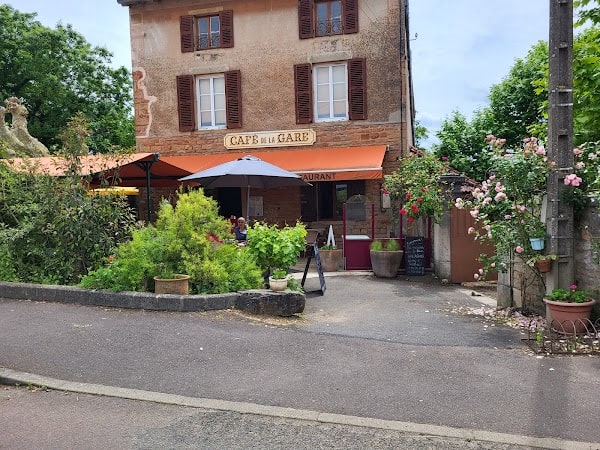 Restaurant Café de la Gare à Charnay-lès-Mâcon, France