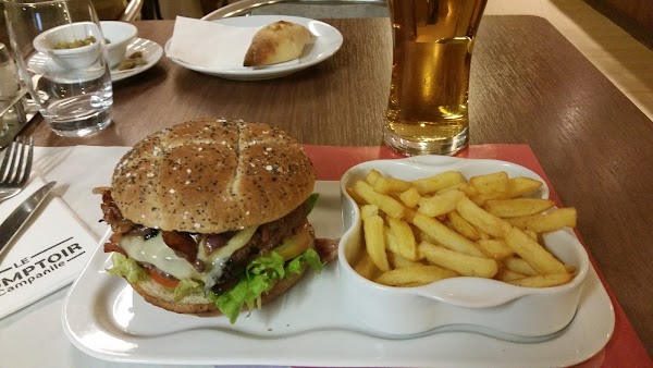 Restaurant Campanile Dole à Dole, France