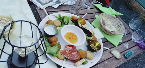 Restaurant Chez Comet’ à Vénissieux, France