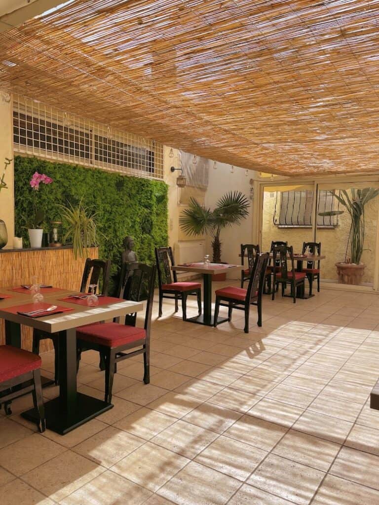 Restaurant Chez Lee DRAGUIGNAN à Draguignan, France — photo 1