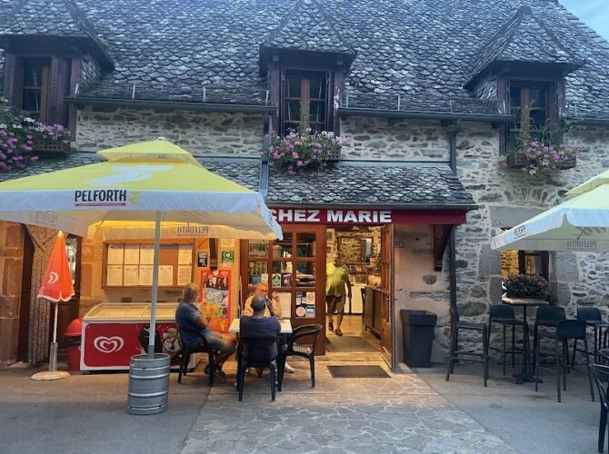 Restaurant Chez Marie Grand-Vabre à Conques-en-Rouergue, France