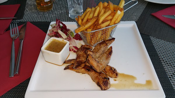 RESTAURANT COQUES & COCOTTES à Houdemont, France