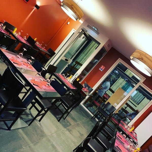 Restaurant côté sud à Nancy, France