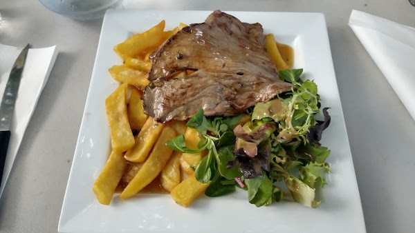 Restaurant De La Boule En Soie à Vaulx-en-Velin, France