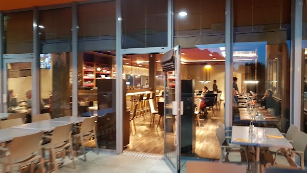 Restaurant De La Halle Albertville à Albertville, France