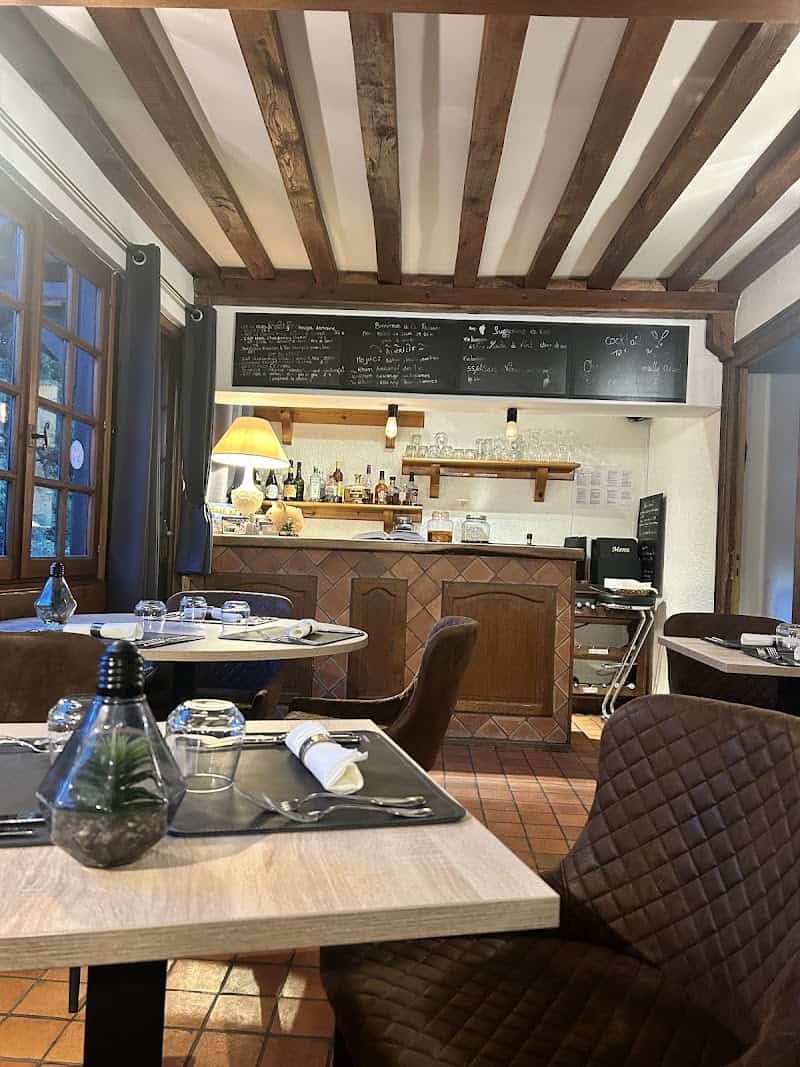 Restaurant de la Paquine à Ouilly-du-Houley, France