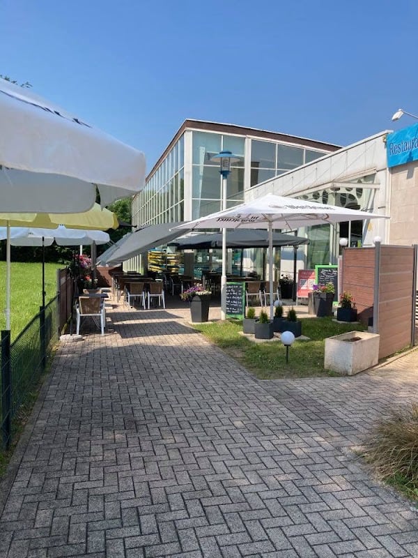 Restaurant de la Piscine Sarreguemines chez Léon à Sarreguemines, France
