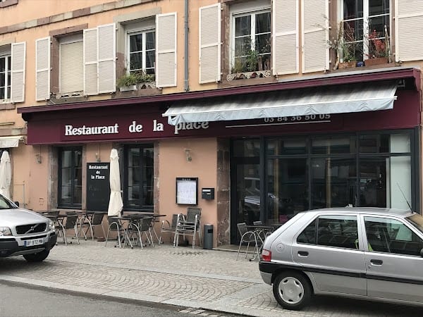 Restaurant de la place à Belfort, France