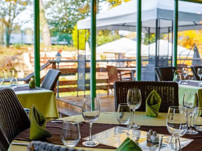 Restaurant de l’Auberge du Manet à Montigny-le-Bretonneux, France