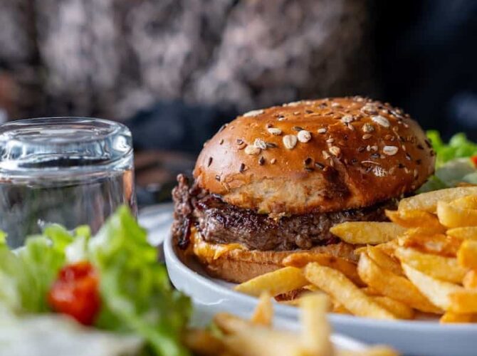 Restaurant du golf de l’isle d’abeau – L’ilôt swing à L'Isle-d'Abeau, France