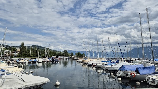 Restaurant du Port de Pully à Pully, Suisse