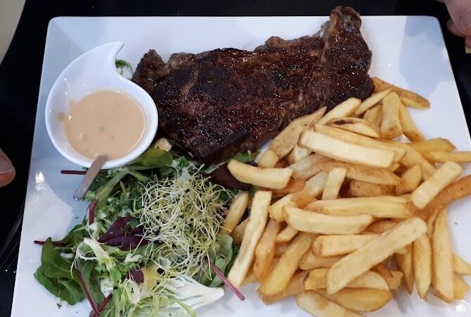 Restaurant Du Port à Pont-à-Mousson, France