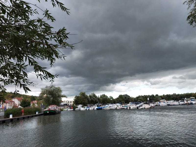 Restaurant Du Port à Pont-à-Mousson, France
