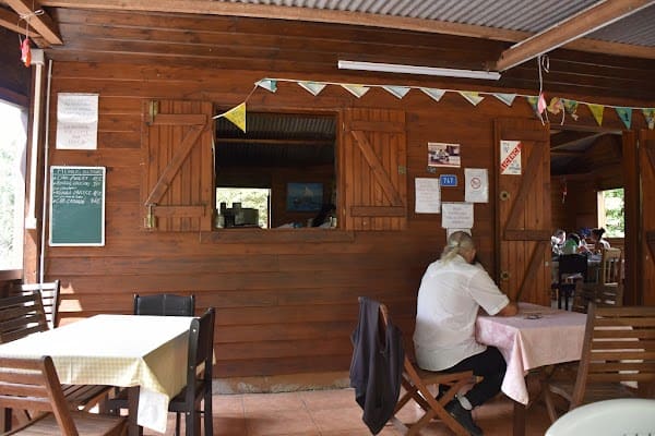 Restaurant 《KIOSQUE DES MANDARINES》 à Saint-Benoît, La Réunion