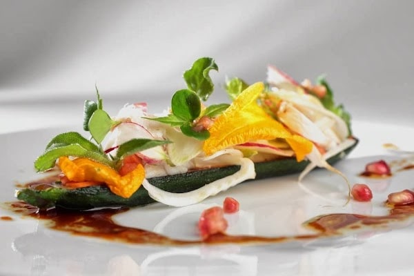 Restaurant gastronomique Château Les Merles à Mouleydier, France