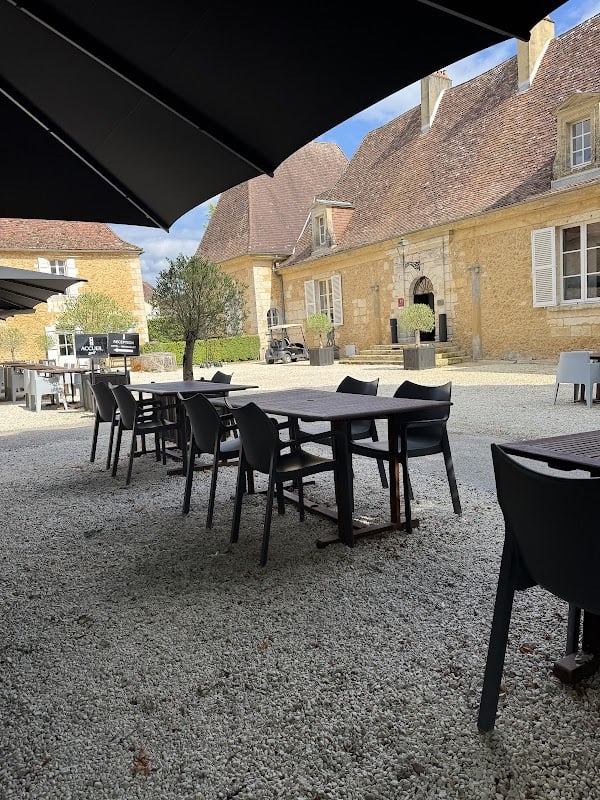Restaurant gastronomique Château Les Merles à Mouleydier, France