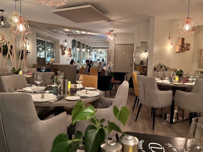 Restaurant gastronomique et bistrot Daniel Desavie : Privatisation restaurant Sophia-Antipolis à Valbonne, France