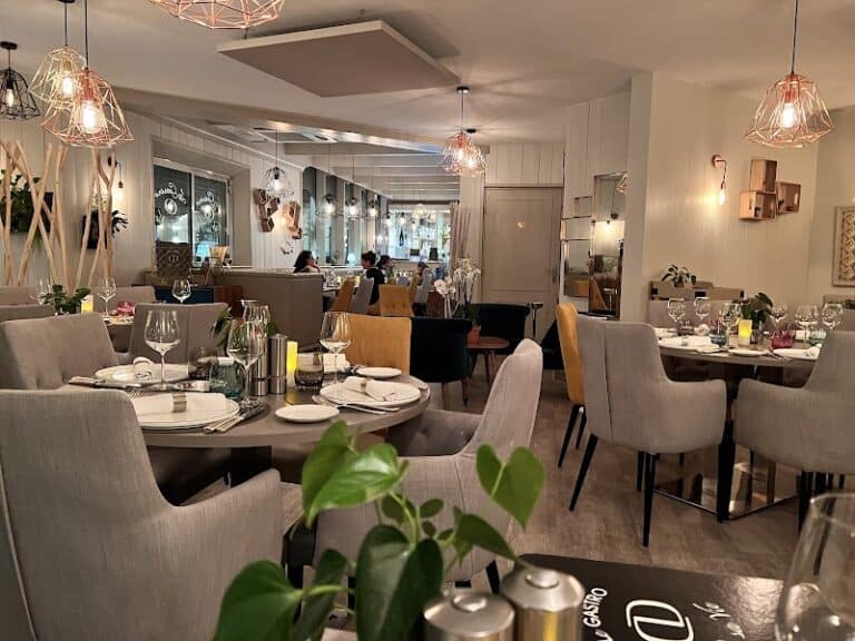 Restaurant gastronomique et bistrot Daniel Desavie : Privatisation restaurant Sophia-Antipolis à Valbonne, France