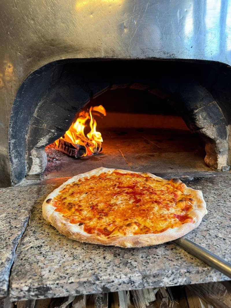 Restaurant Gelateria La Celula Mersch à Mersch, Luxembourg