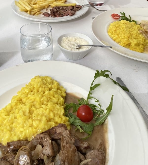 Restaurant Grotto 2 à Pully, Suisse