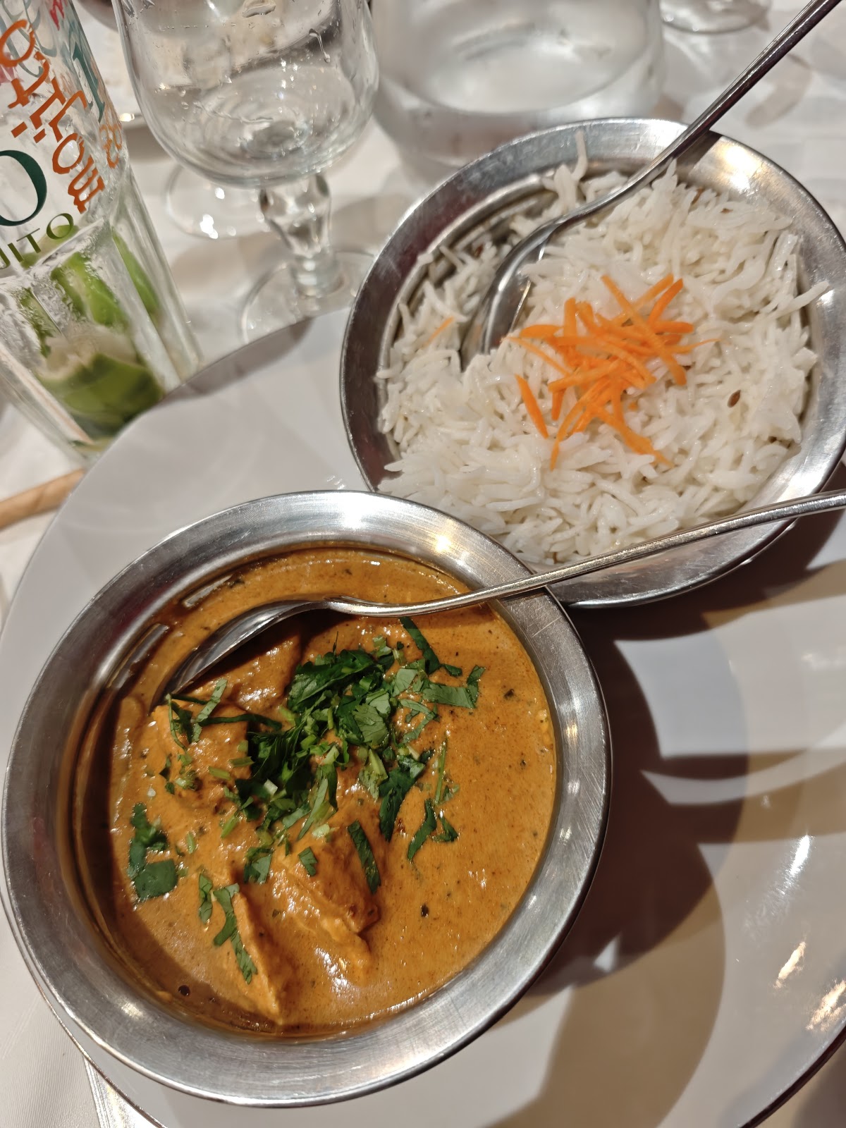 Restaurant indien Taj Mahal à La Roche-sur-Yon, France — photo 2