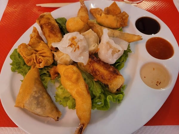 Restaurant La baie d’Ha Long à Vic-en-Bigorre, France