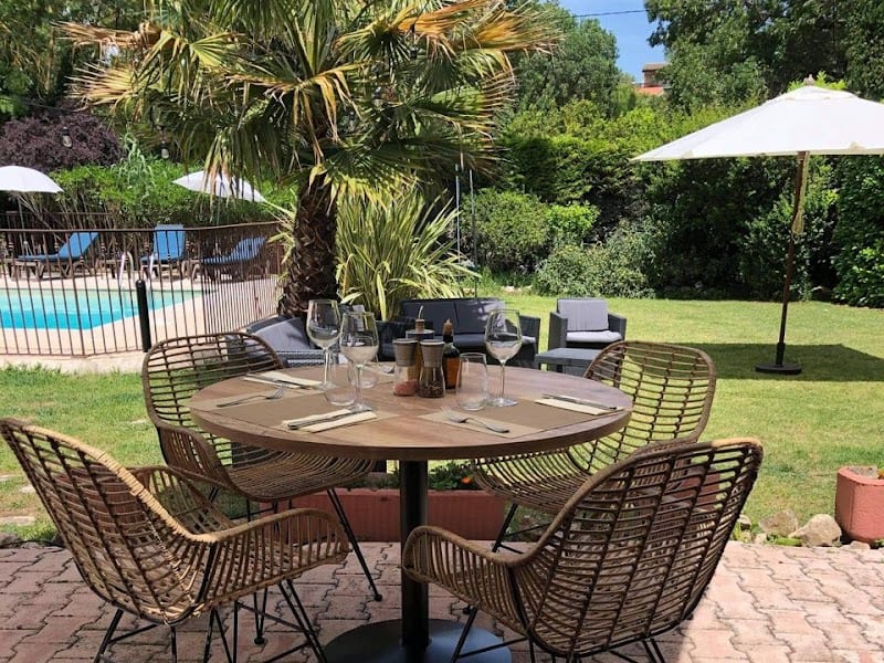 RESTAURANT la Bastide des Golfs à Mouans-Sartoux, France