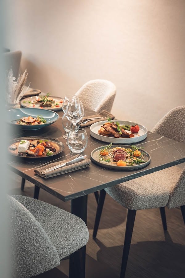 RESTAURANT LA COMÉDIE à Lons-le-Saunier, France