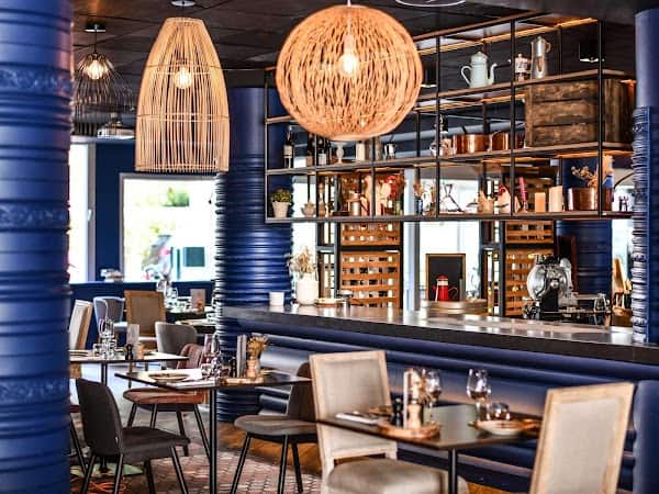 Restaurant La Demeure à Fontainebleau, France