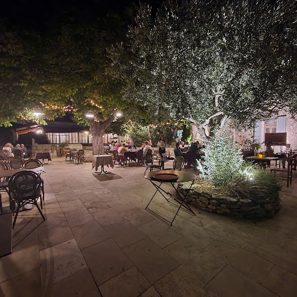 Restaurant La Ferme Du Pezet à Villes-sur-Auzon, France