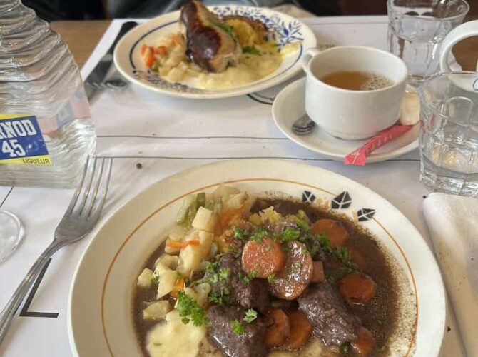 Restaurant La Fontaine à Reims, France