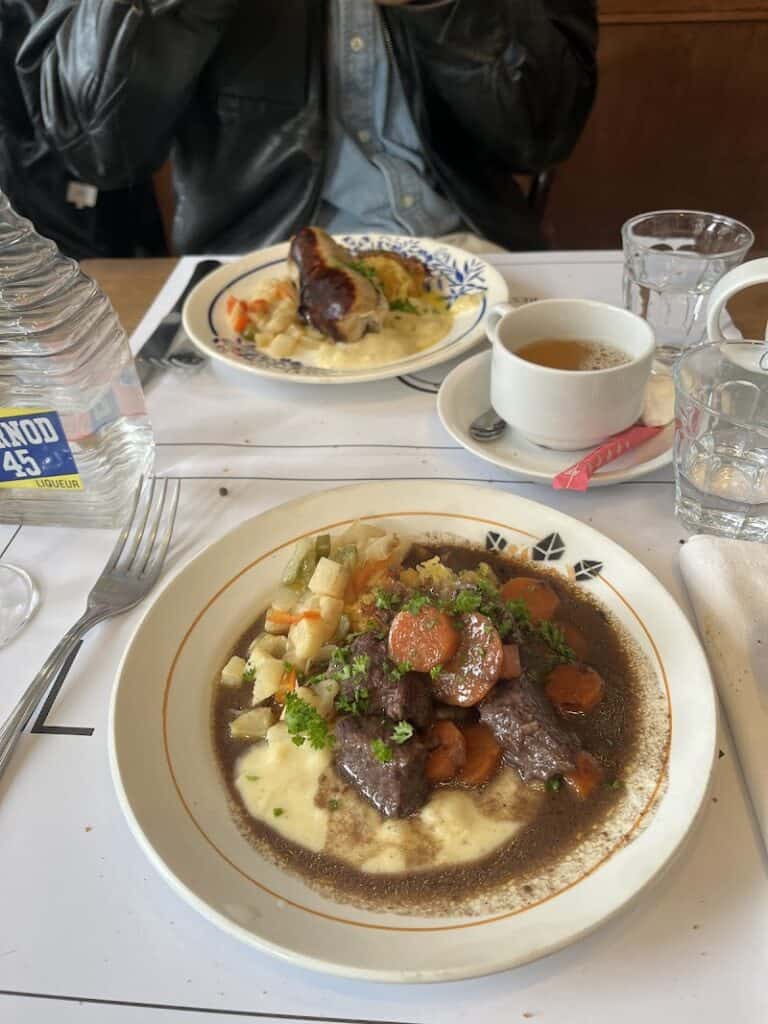 Restaurant La Fontaine à Reims, France