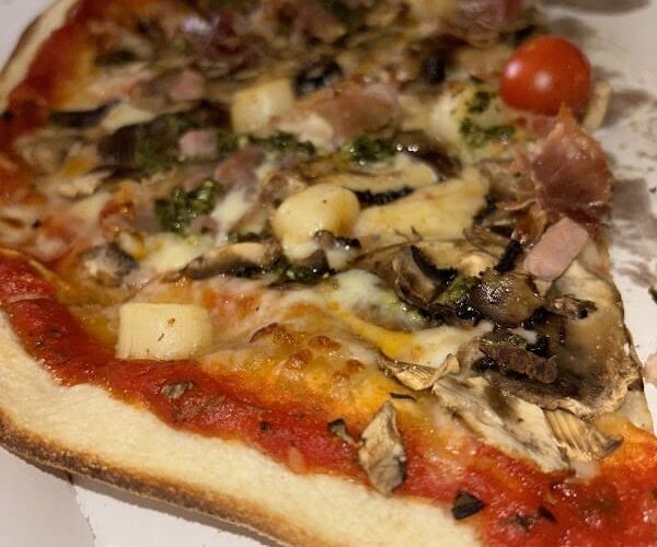 Restaurant La Madone: Pizza, Tacos, Burger, Breizh-Kebab, Finger food . à Hennebont, France