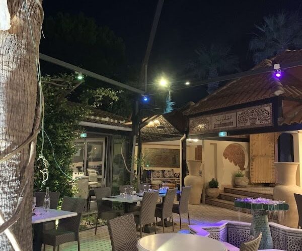 Restaurant LA MAMOUNIA à Saint-Cyprien, France