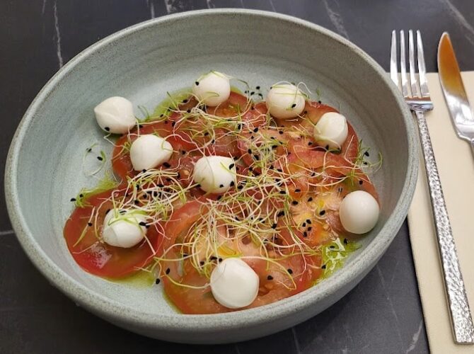 Restaurant la Ruche à Achères, France