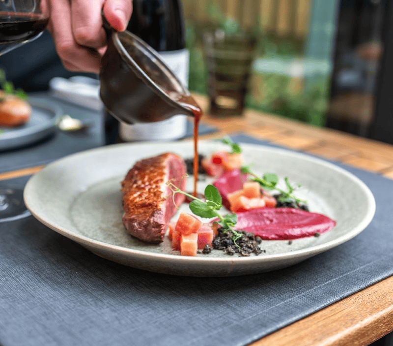 Restaurant La Salamandre à Nogent-sur-Marne, France
