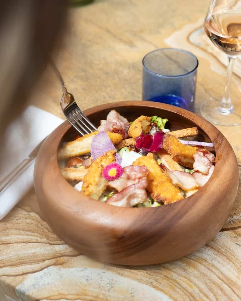 Restaurant La Source à Valbonne, France