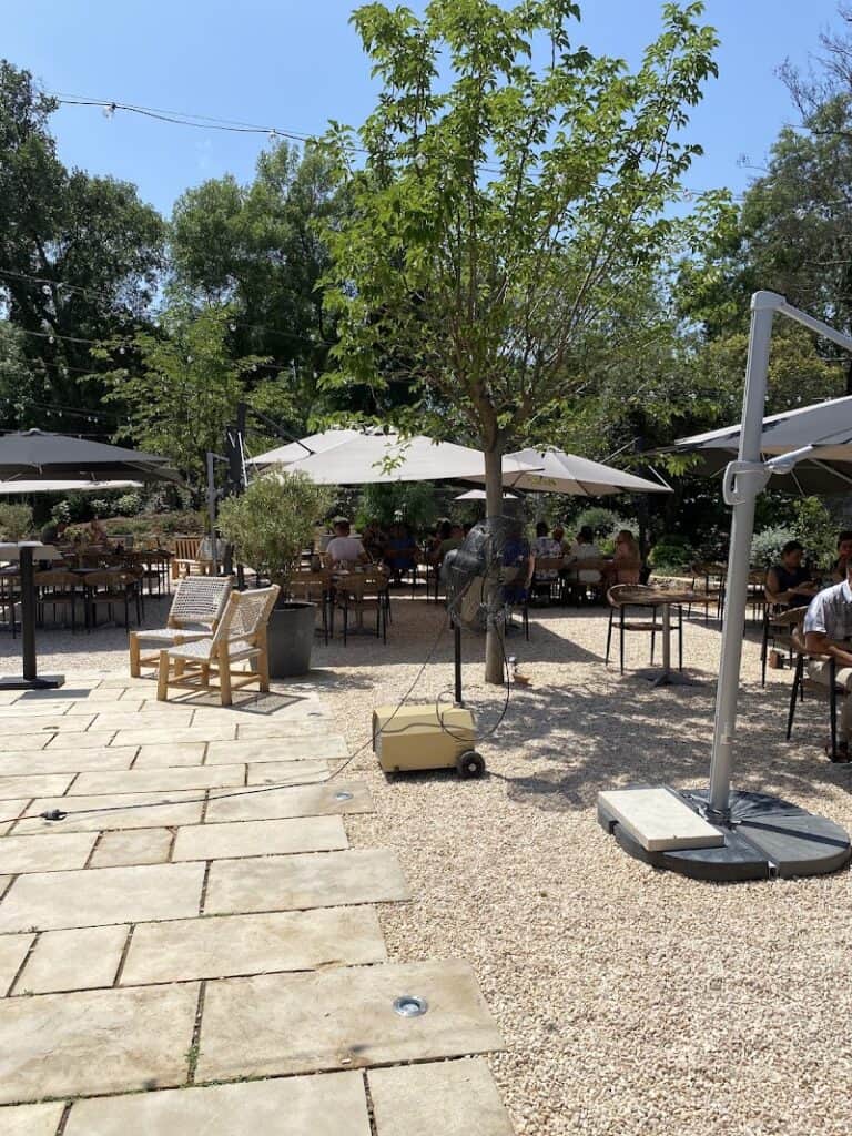 Restaurant La Source à Valbonne, France — photo 1