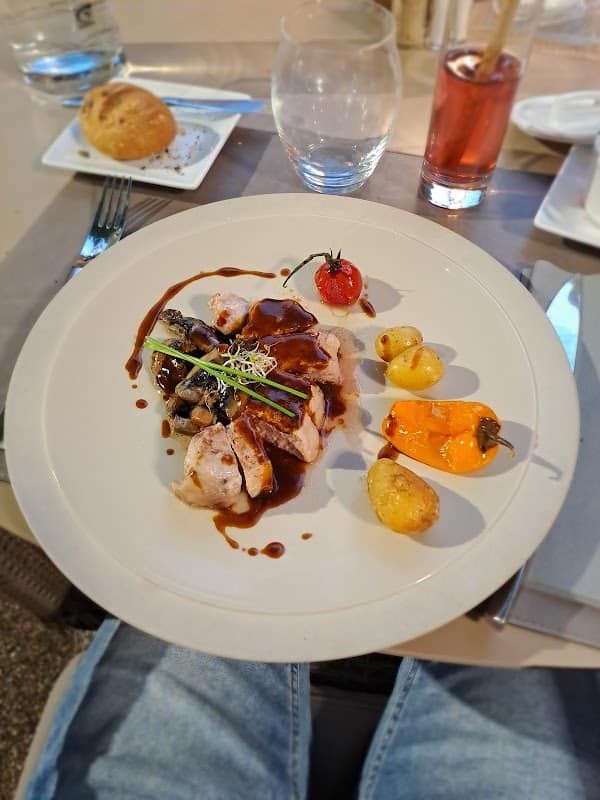 Restaurant La Table de Léa à Villeneuve-de-Berg, France