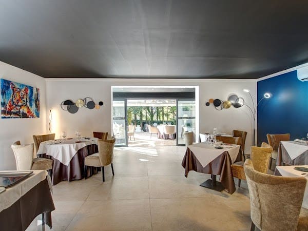 Restaurant La Truffe Dans Tous Ses États à Bouc-Bel-Air, France