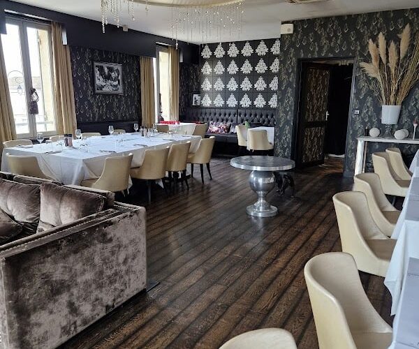 Restaurant l’Atmosphère à Saint-Germain-du-Puch, France