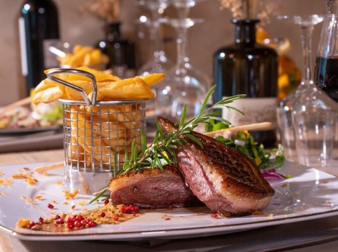 Restaurant l’Auberge Daudet à La Barben, France