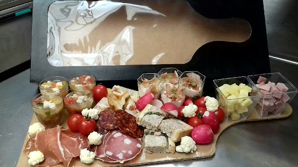 Restaurant L’Authentique à Bourg-en-Bresse, France