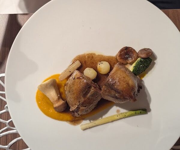 Restaurant “Le 6ème Sens” à Brive-la-Gaillarde, France