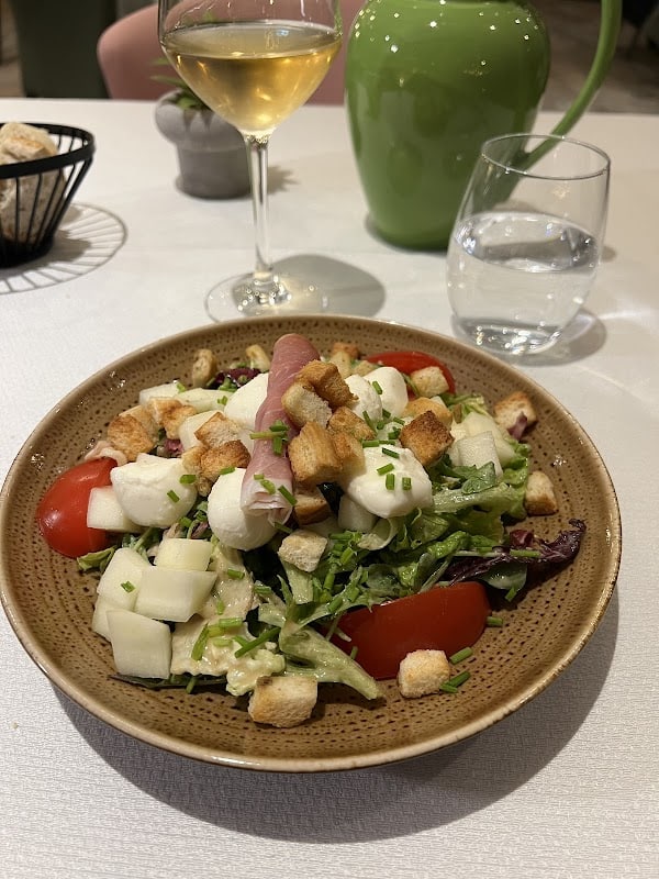 Restaurant Le Chantecler à Bourg-en-Bresse, France