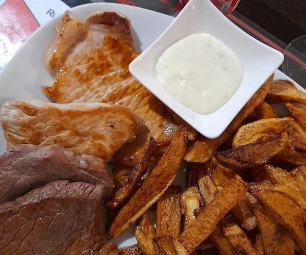 Restaurant Le Grill De La Bouchére à Tulle, France